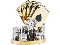Часы Казино с игральными картами и фишками, металл