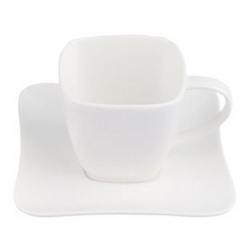 Набор из 4-х чайно-кофейных чашек по 180 мл на деревянном подносе, фарфор, белый