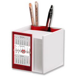 Канцелярский набор с календарем, блоком для записей, красный