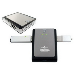 Устройстро для обмена данными междду USB - накопителями (форматы MP3, JPG, DOC, MPG), серебристый